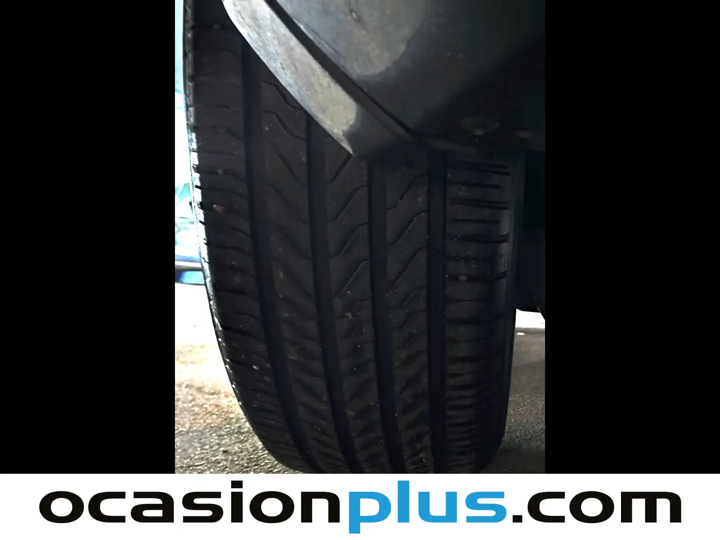 Foto Peugeot 3008 Peugeot 3008 BlueHDI 130 S&S GT Line EAT8 (130 CV)