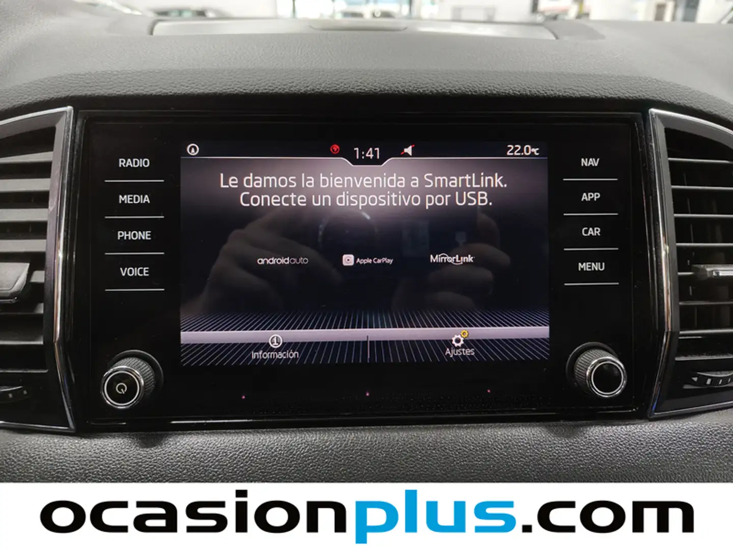 Foto Skoda Karoq Skoda Karoq 1.5 TSI ACT Ambition DSG (150 CV)