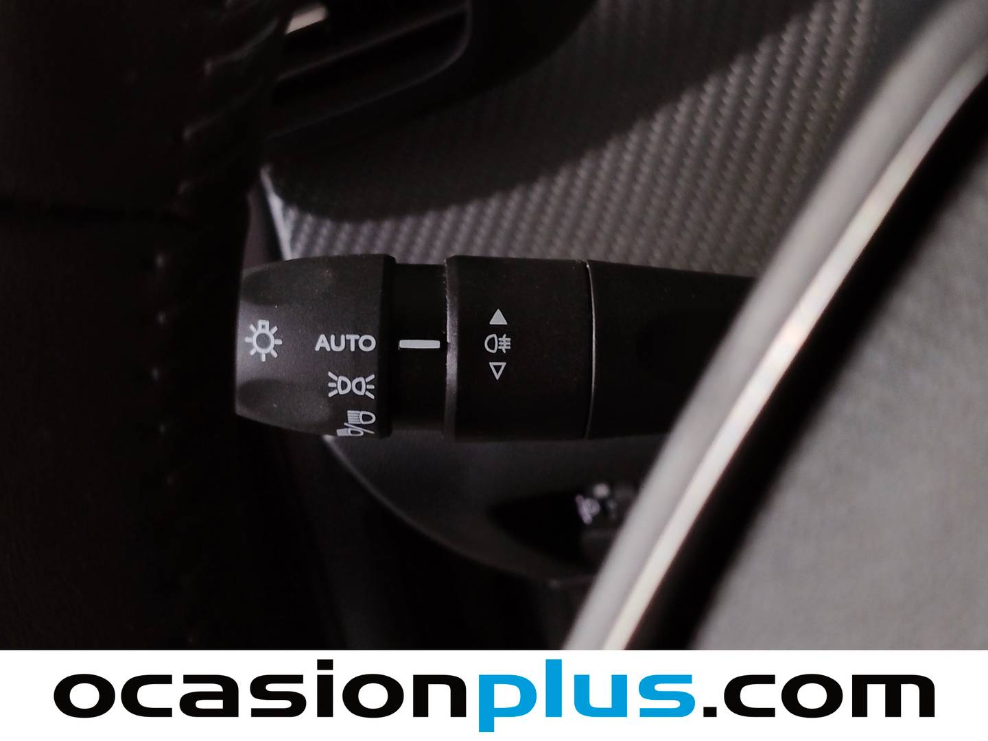 Peugeot 2008 Peugeot 2008 Allure Hybrid eDCS6 (145 CV) de ocasión