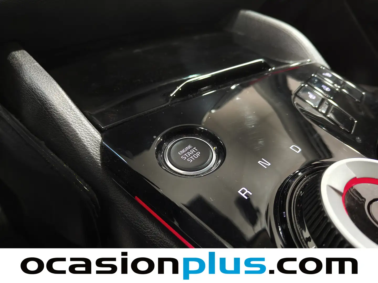 Foto KIA Sportage Kia Sportage 1.6 T-GDi HEV GT Line 4x2 Auto (230 CV)