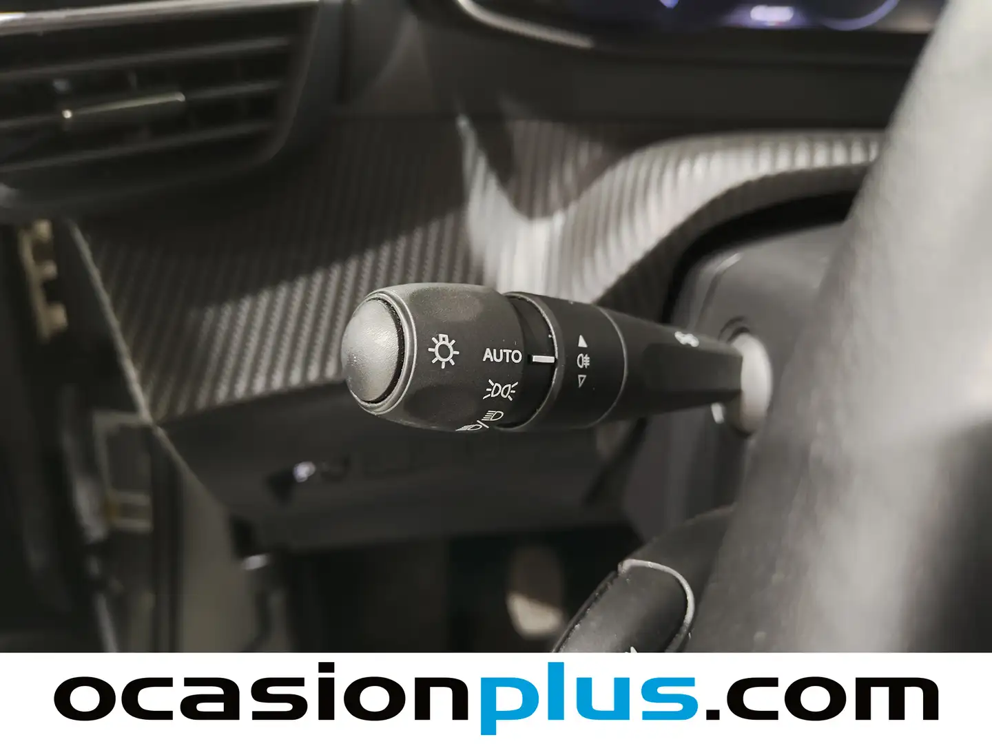 Foto Peugeot 2008 Peugeot 2008 PureTech 100 S&S Allure (100 CV)