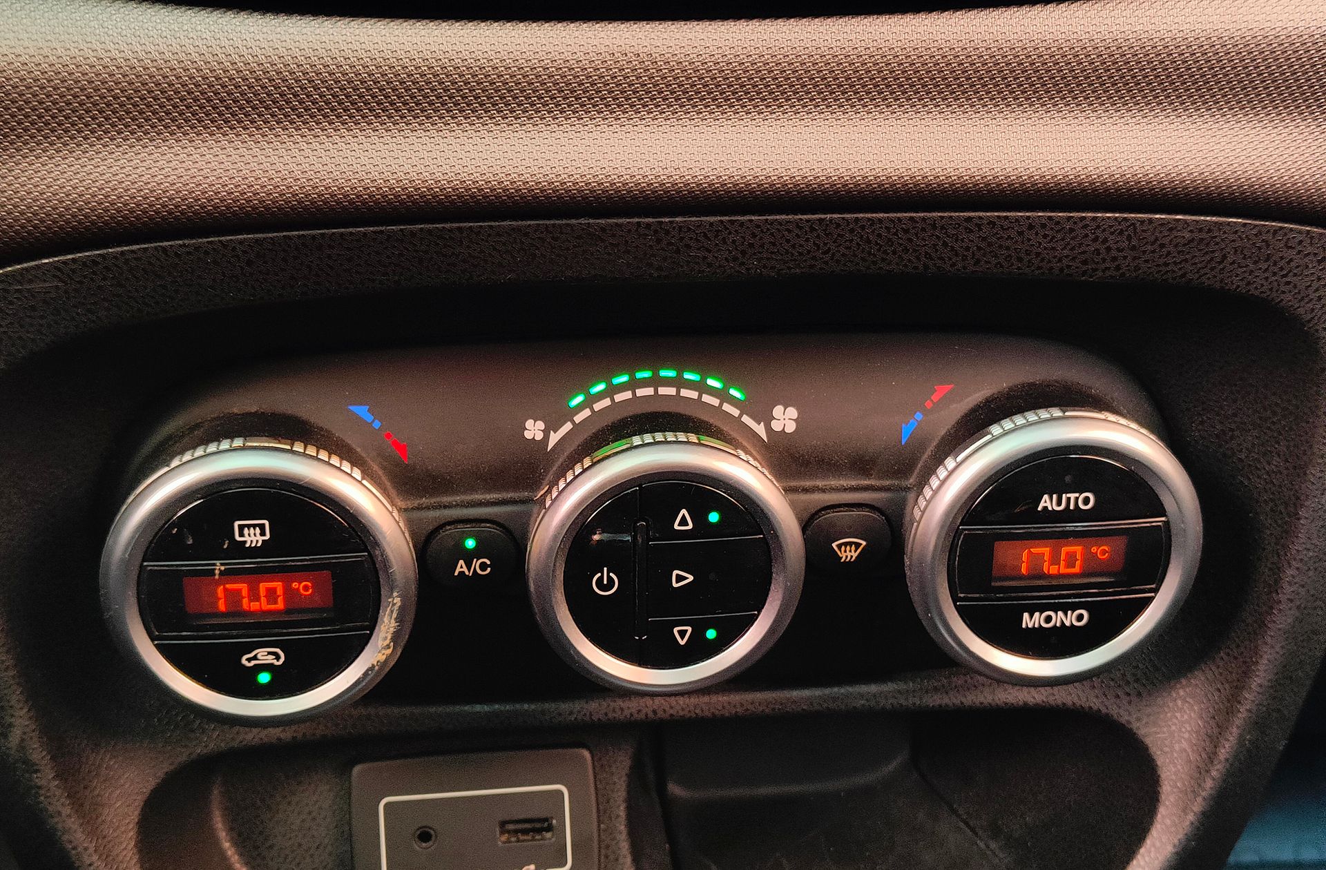 Fiat 500L 1.3 16v MultiJet II Lounge - foto 27