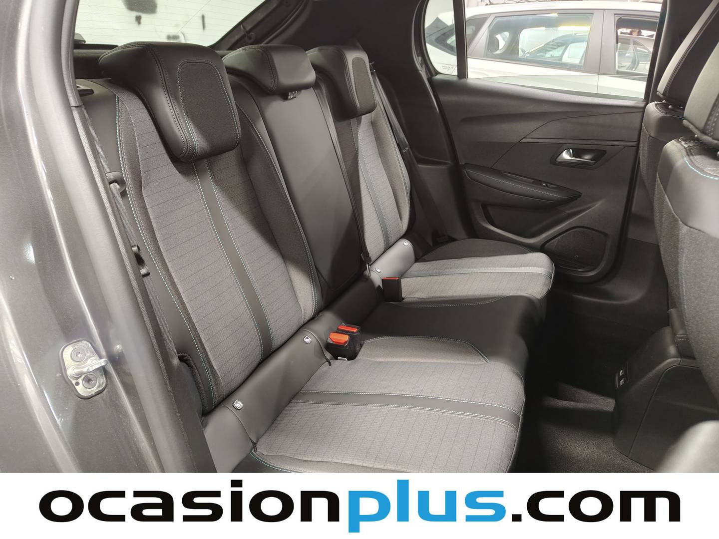 Foto Peugeot 208 Peugeot 208 PureTech 100 Allure (100 CV)