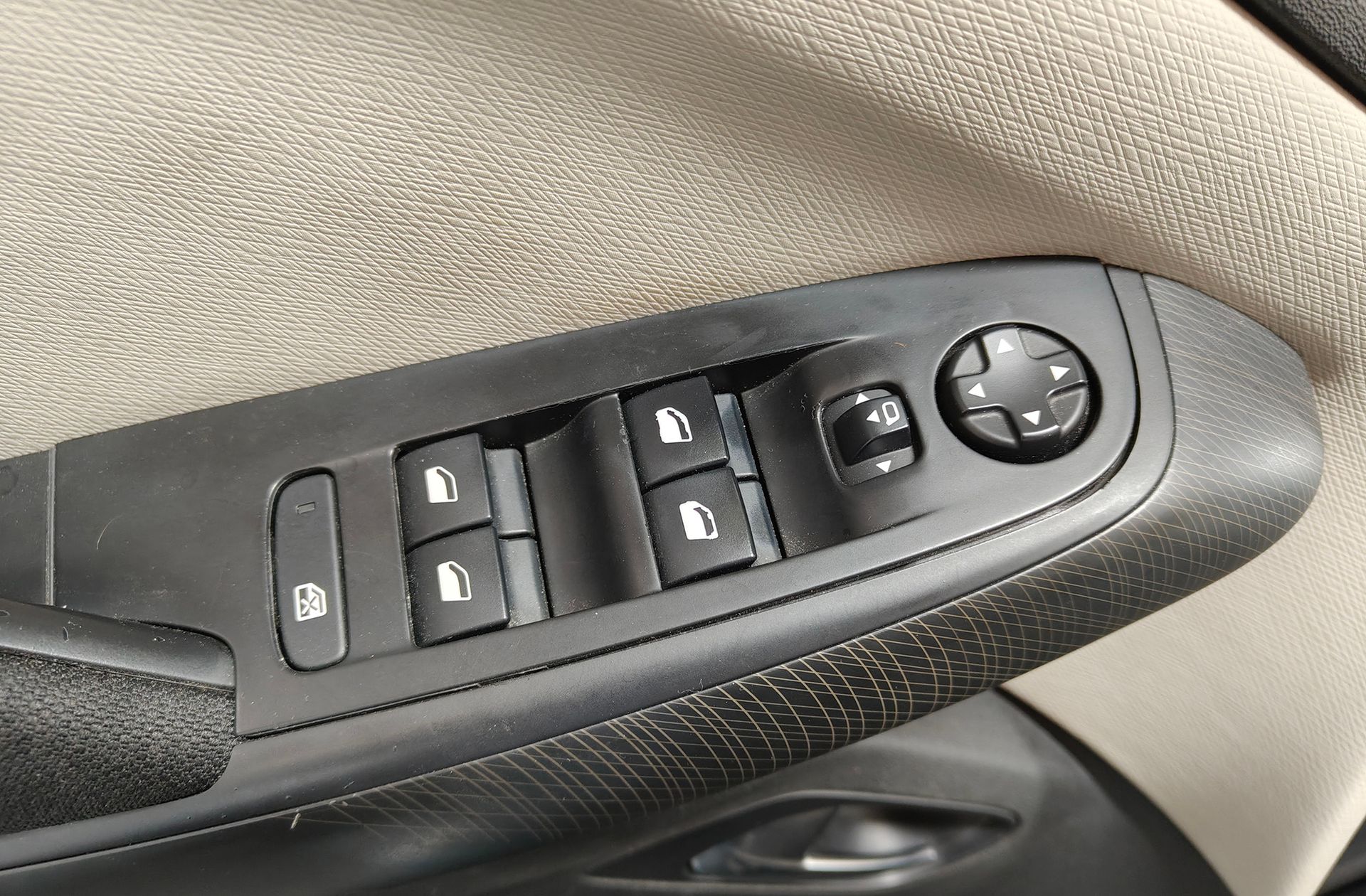 Citroën C4 Grand SpaceTourer BlueHDi 130 Feel - foto 36
