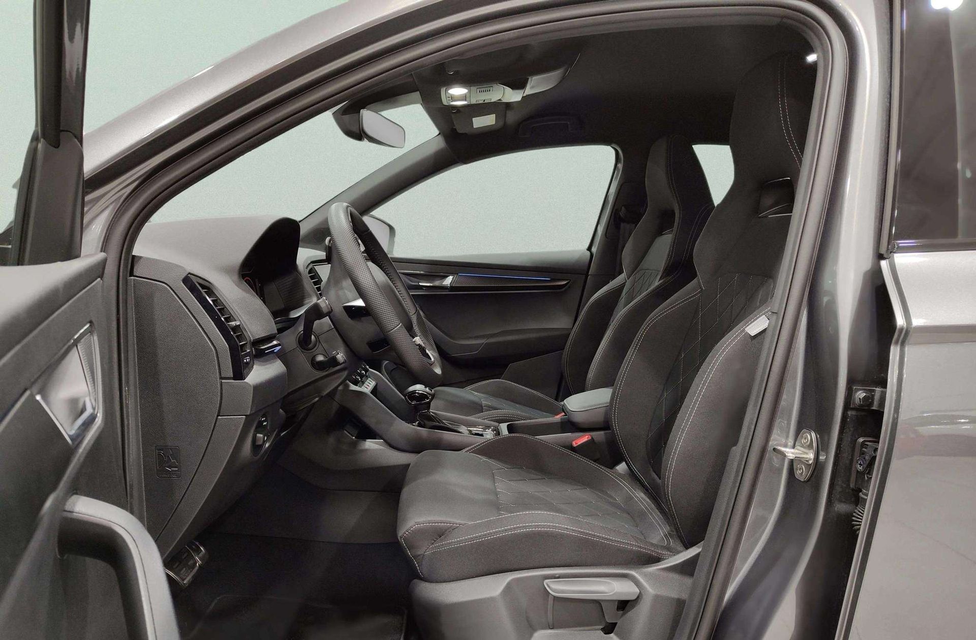Škoda Karoq 1.5 TSI ACT Sportline DSG - foto 11