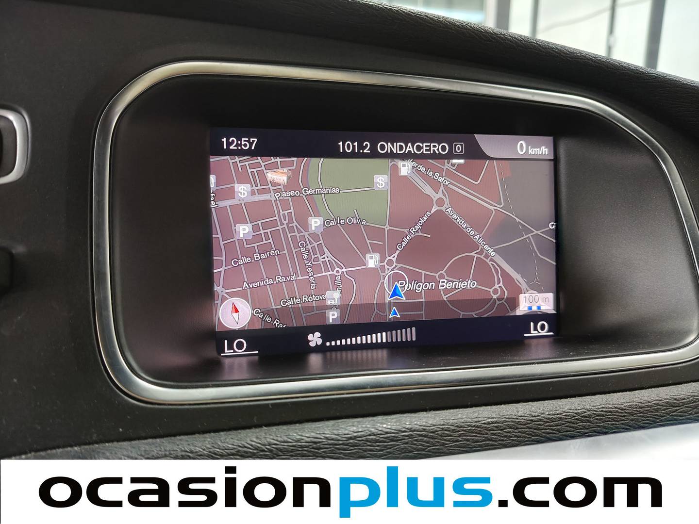Equipamiento del Volvo V40 Volvo V40 D2 R-Design Momentum (120 CV)