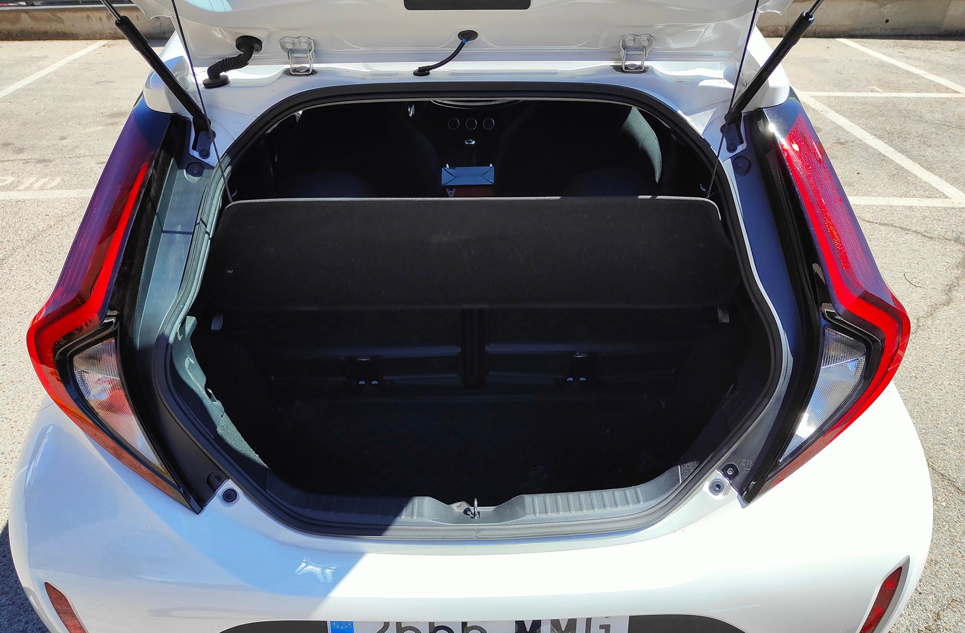 Toyota Aygo X 1.0 VVT-I Play - foto 13