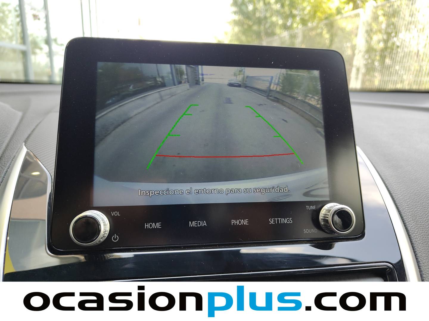 Equipamiento del Mitsubishi Eclipse Cross Mitsubishi Eclipse Cross 2.4 PHEV Kaiteki 4WD Auto (188 CV)