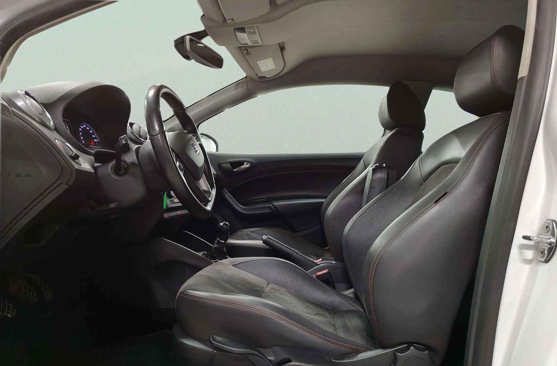 SEAT Ibiza 1.0 EcoTSI FR Ultimate Edition - foto 11