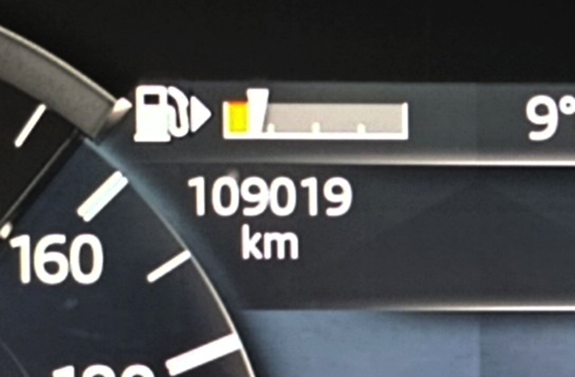 Land Rover Discovery Sport 2.0D eD4 Standard PS FWD - foto 10