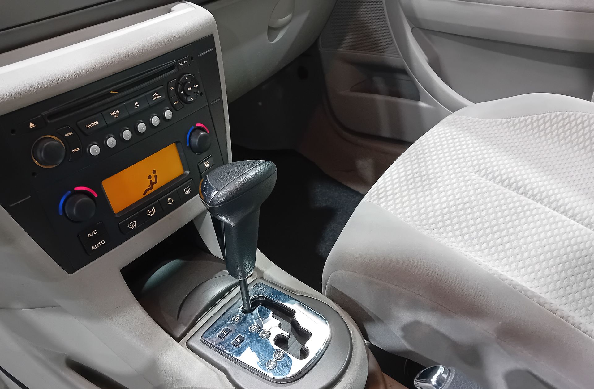 Citroën C4 1.6 16v Premier - foto 5