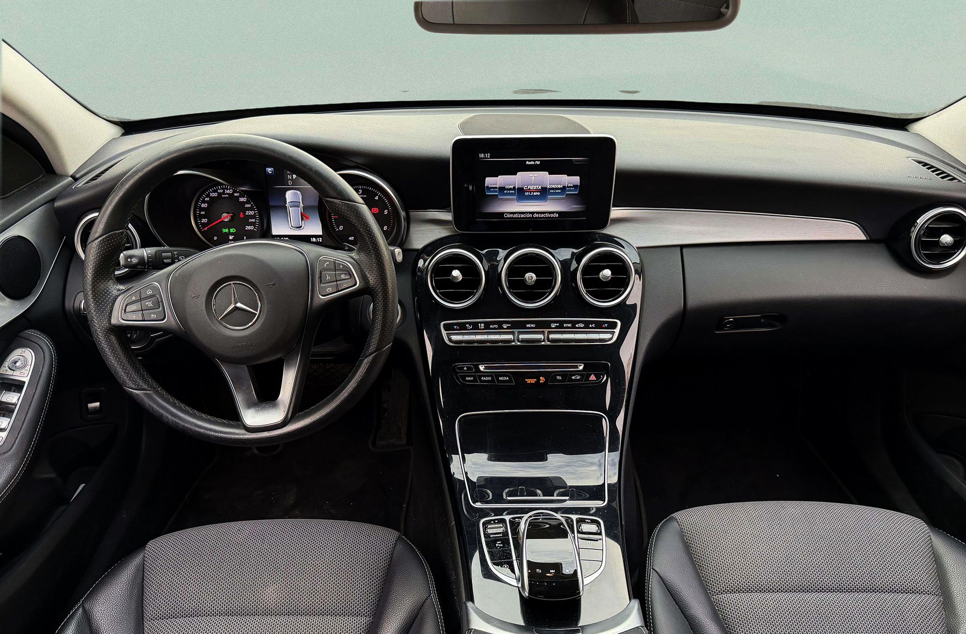 Mercedes-Benz Clase C Estate 220 d (Pack AMG) - foto 6