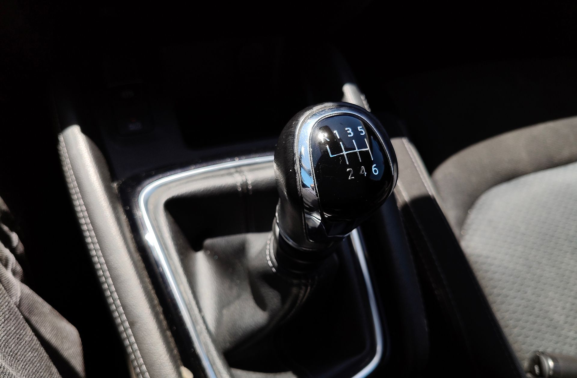 Nissan Qashqai DIG-T 115 N-Connecta - foto 5