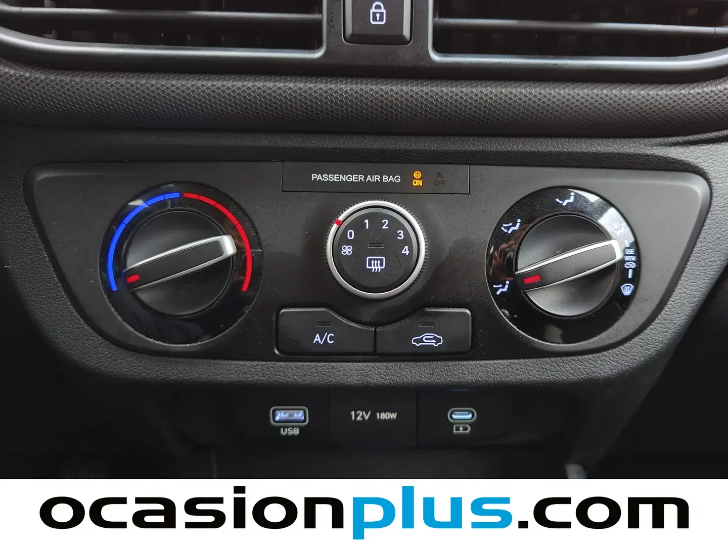 Foto Hyundai i10 Hyundai i10 1.0 Klass (63 CV)