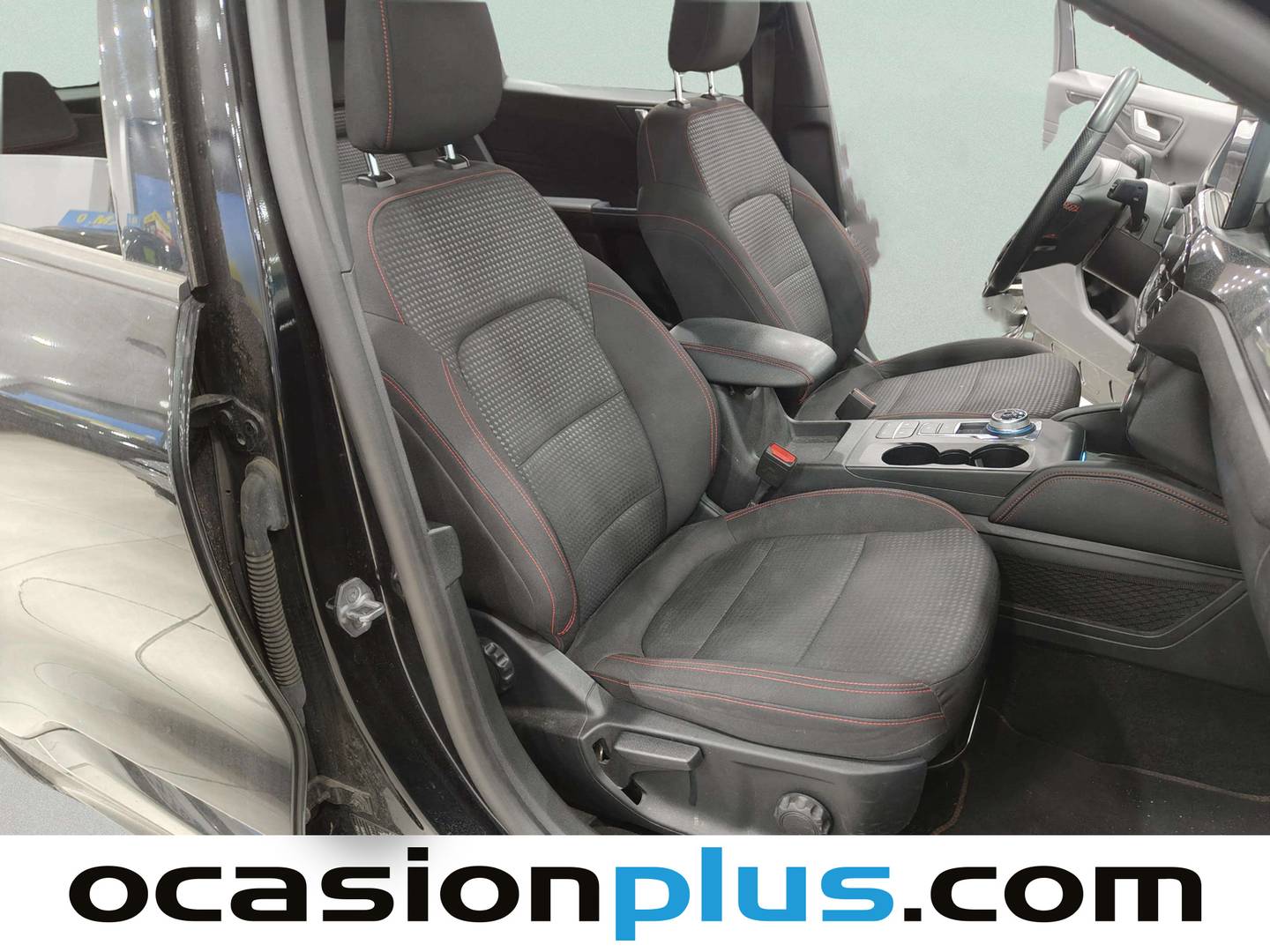 Foto Ford Kuga Ford Kuga 2.5 Duratec PHEV ST-Line Auto (225 CV)