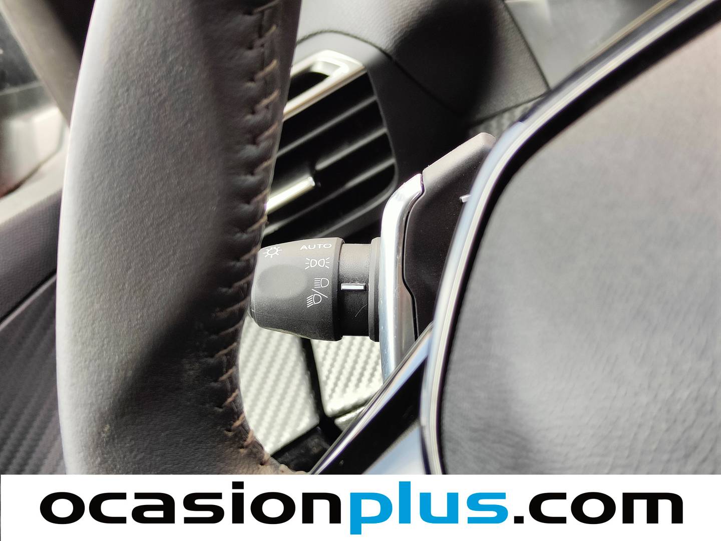 Accesorios del Peugeot 2008 Peugeot 2008 PureTech 130 S&S Allure Pack EAT8 (130 CV)