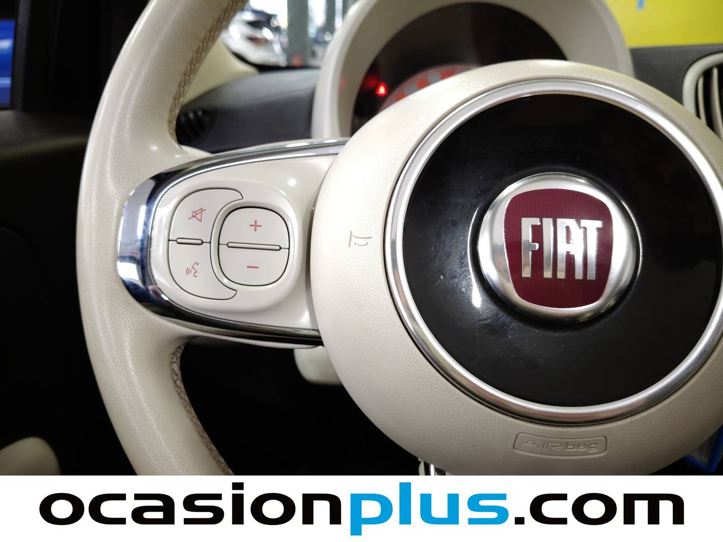 Fiat 500C Fiat 500C 1.0 Hybrid Dolcevita (70 CV) de segunda mano