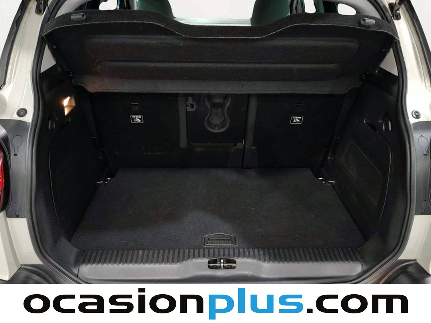 Foto Citroën C3 Aircross Citroen C3 Aircross BlueHDi 100 S&S Shine (102 CV)