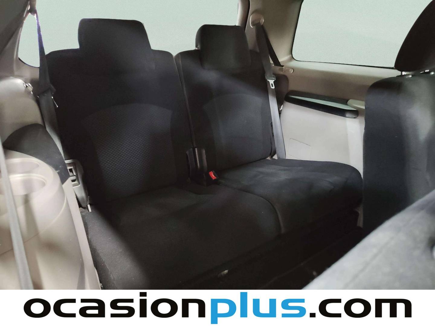 Foto asientos delanteros Mitsubishi Grandis Mitsubishi Grandis 2.0 DI-D Challenge (136 CV)