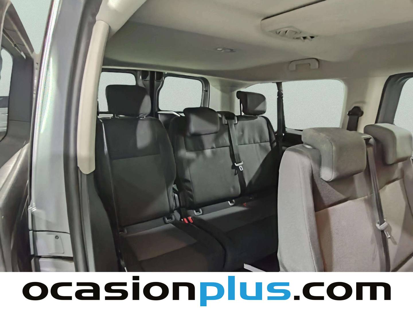 Foto asientos delanteros Toyota Proace Verso Toyota Proace Verso 1.5D Shuttle VX L2 (120 CV) 9 Plazas