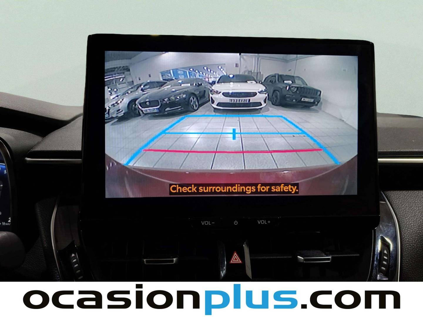 Extras y acabados del Toyota Corolla Toyota Corolla 140H Active Plus (140 CV)