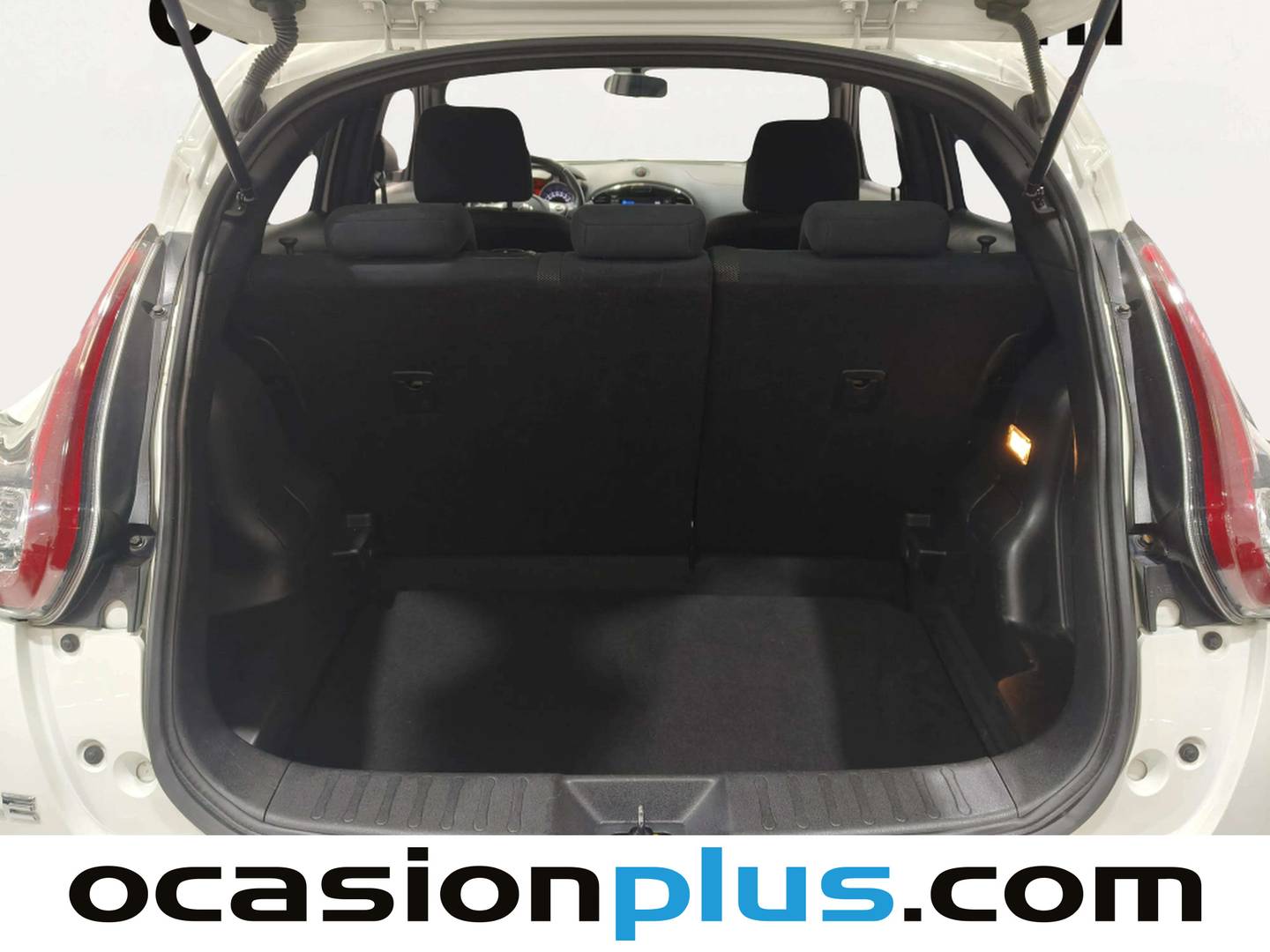 Fotos maletero Nissan JUKE Nissan Juke 1.2 DIG-T N-Connecta 4x2 (115 CV)