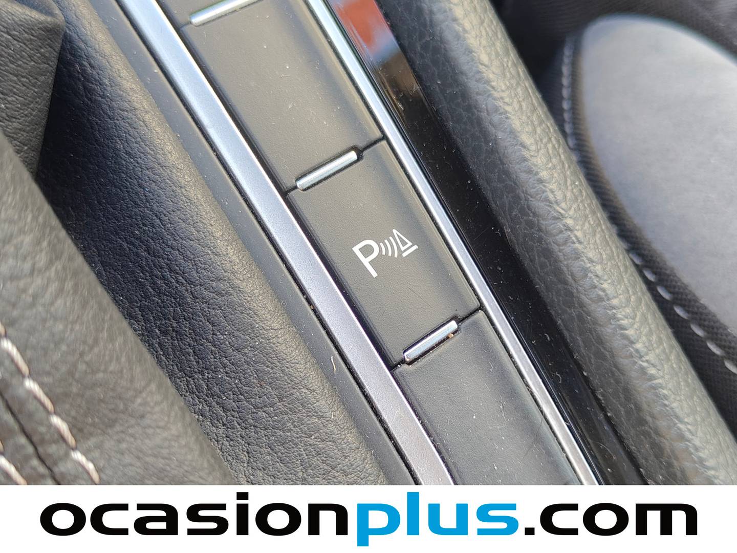 Volkswagen Golf Volkswagen Golf Sport 1.5 TSI Evo (150 CV) DSG Pack R-Line al mejor precio
