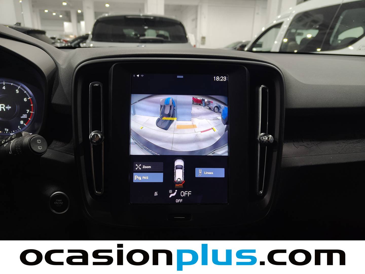 Foto Volvo XC40 Volvo XC40 T2 Essential (129 CV)