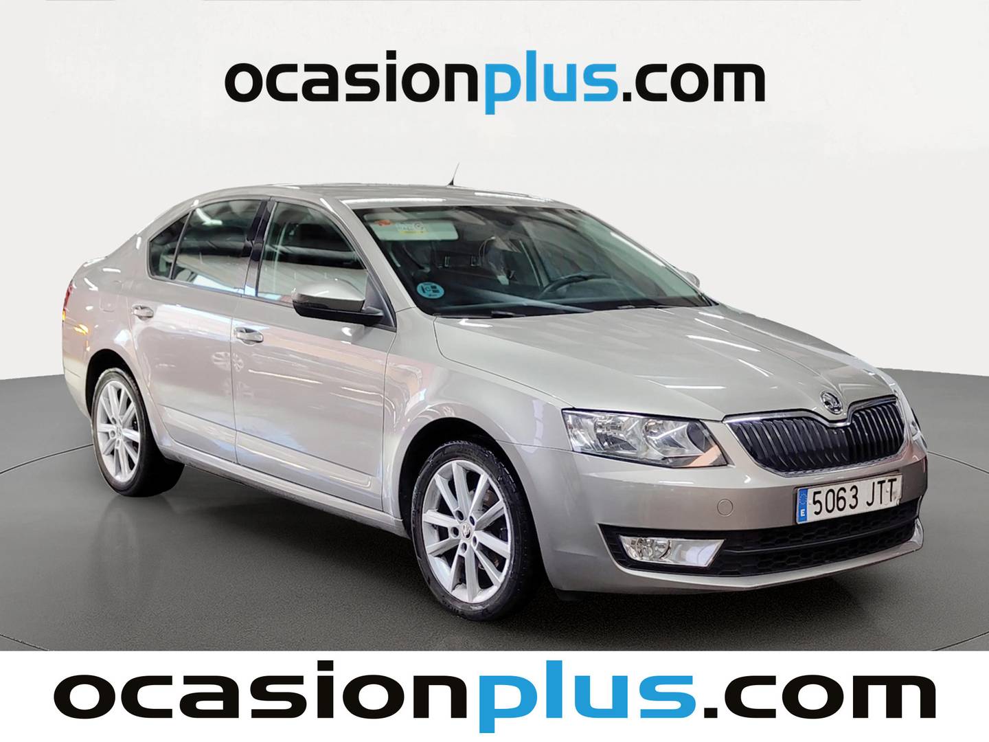 Foto delantera Skoda Octavia Skoda Octavia 1.6 TDI CR Ambition (110 CV) derecha