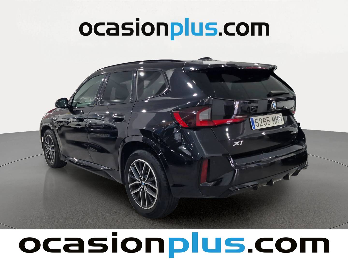 Foto trasera BMW X1 BMW X1 sDrive18i (136 CV) Pack M izquierda