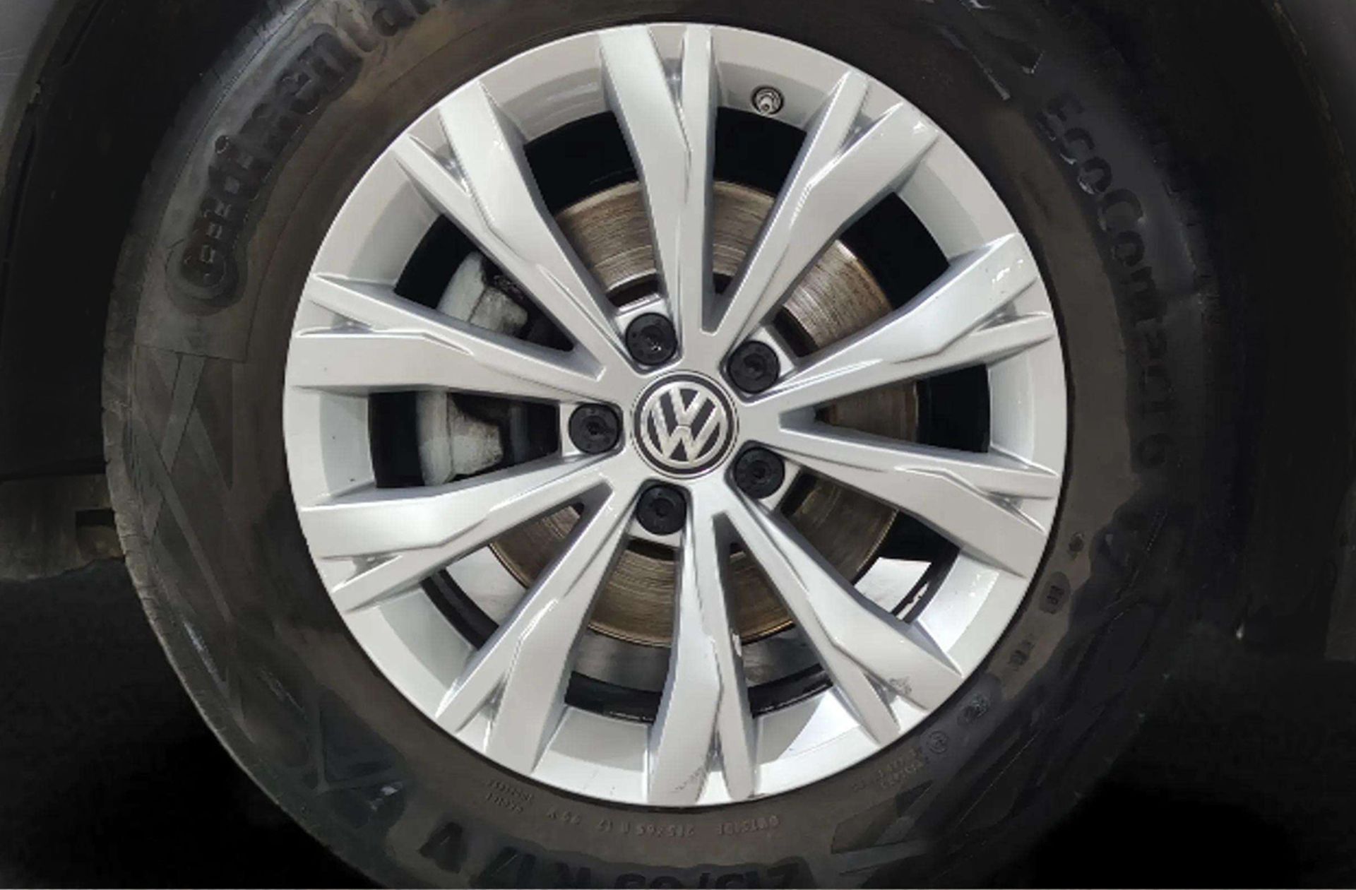 Volkswagen Tiguan Edition 1.5 TSI - foto 32