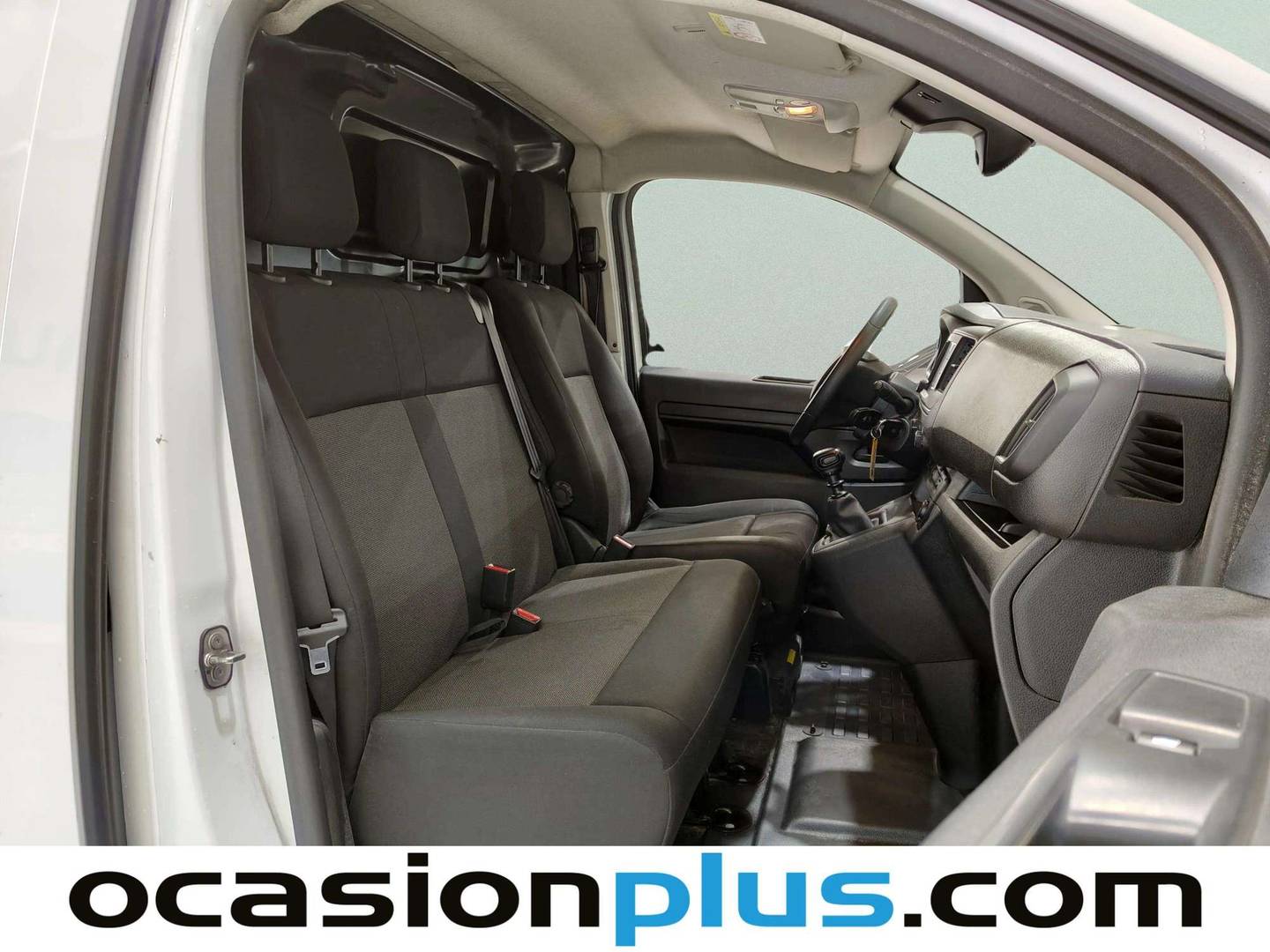 Foto asientos traseros Fiat Scudo Fiat Scudo Furgon 1.5 BlueHDI L2 Business (102 CV)