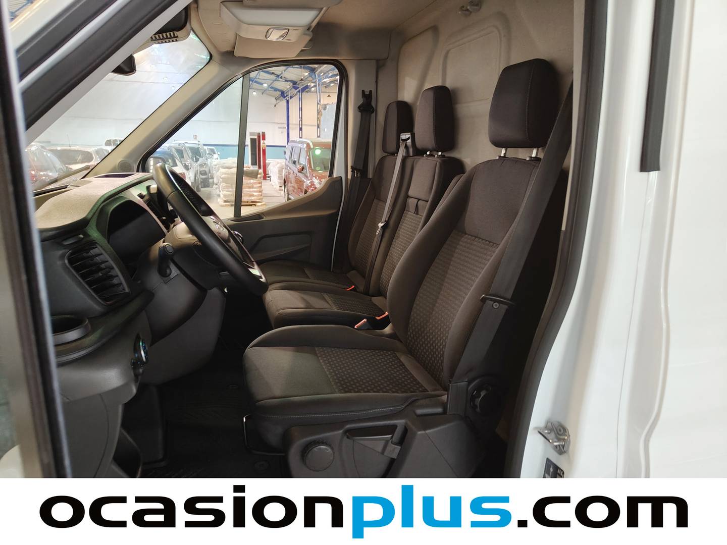 Foto asientos delanteros Ford Transit Ford Transit 350 96kW L2H2 Van Trend FWD HD