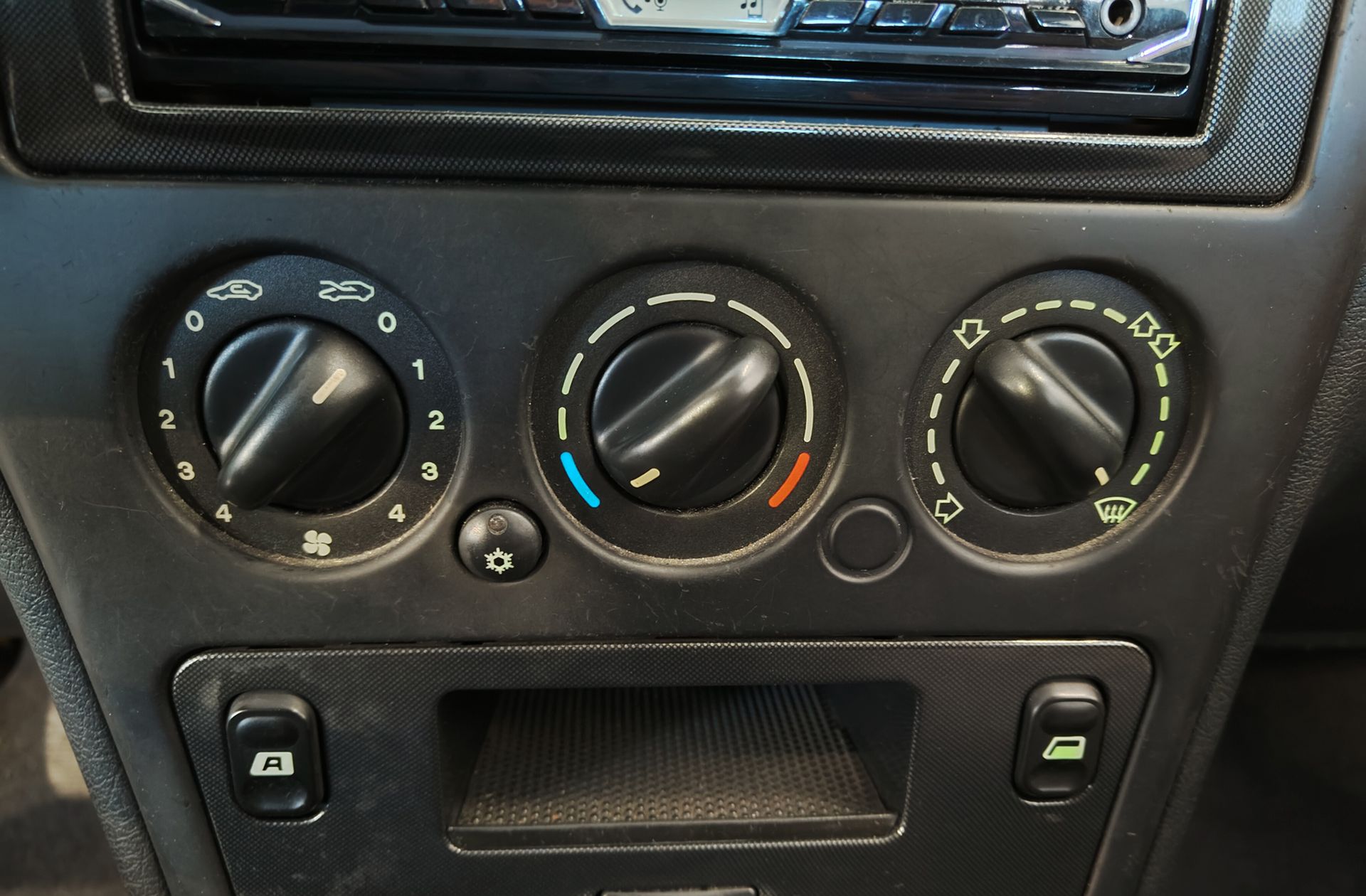 Citroën Xsara 1.6 16v SX - foto 20