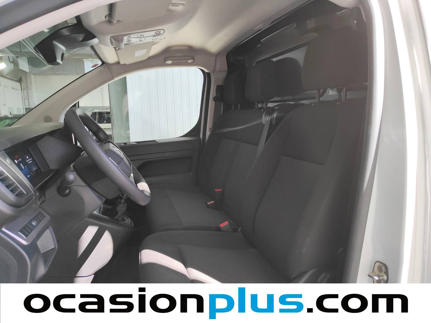 Foto asientos delanteros Opel Vivaro Opel Vivaro Furgon BlueHDi 120 (120 CV)