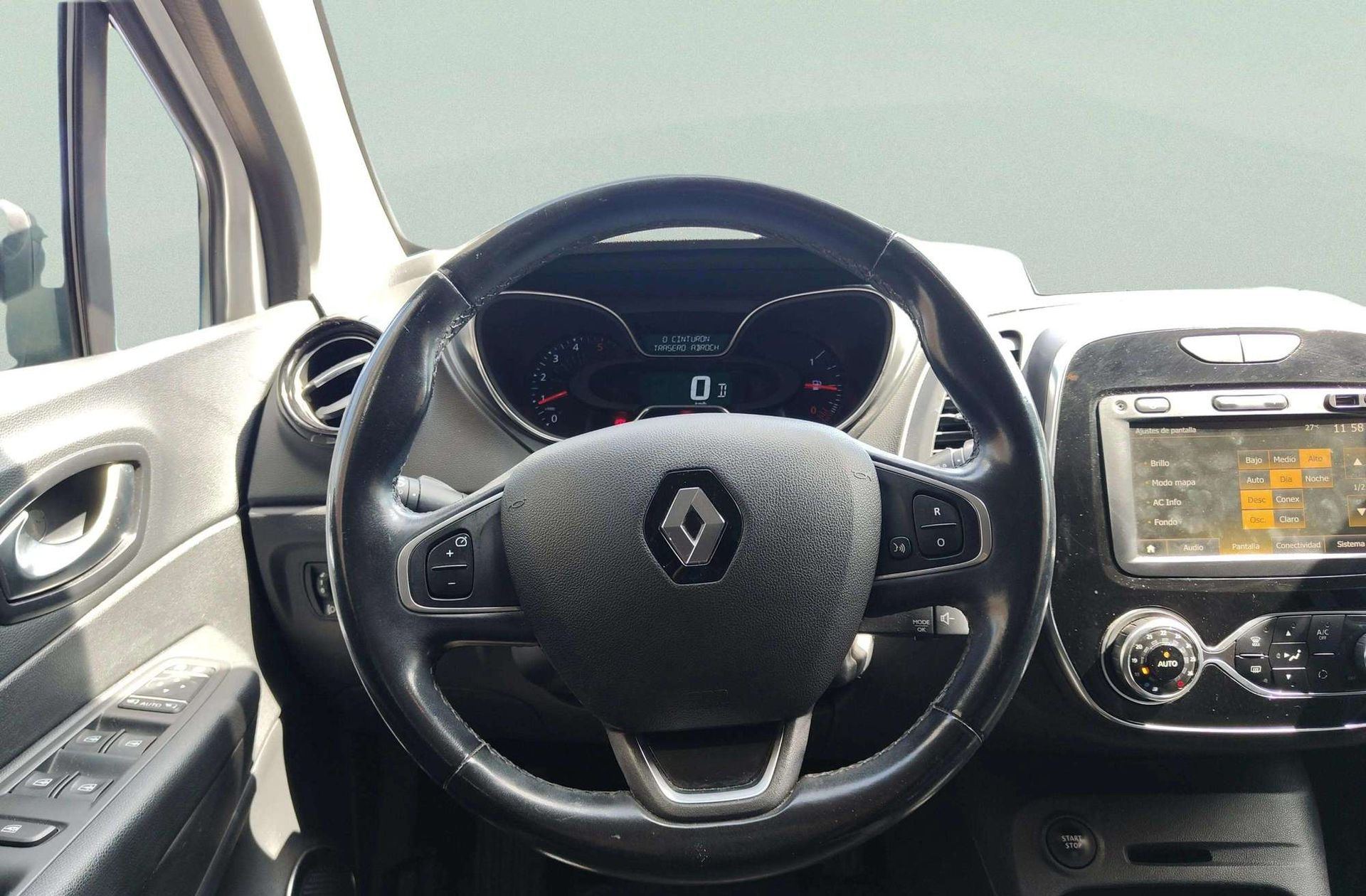 Renault Captur Zen Energy dCi EDC - foto 24
