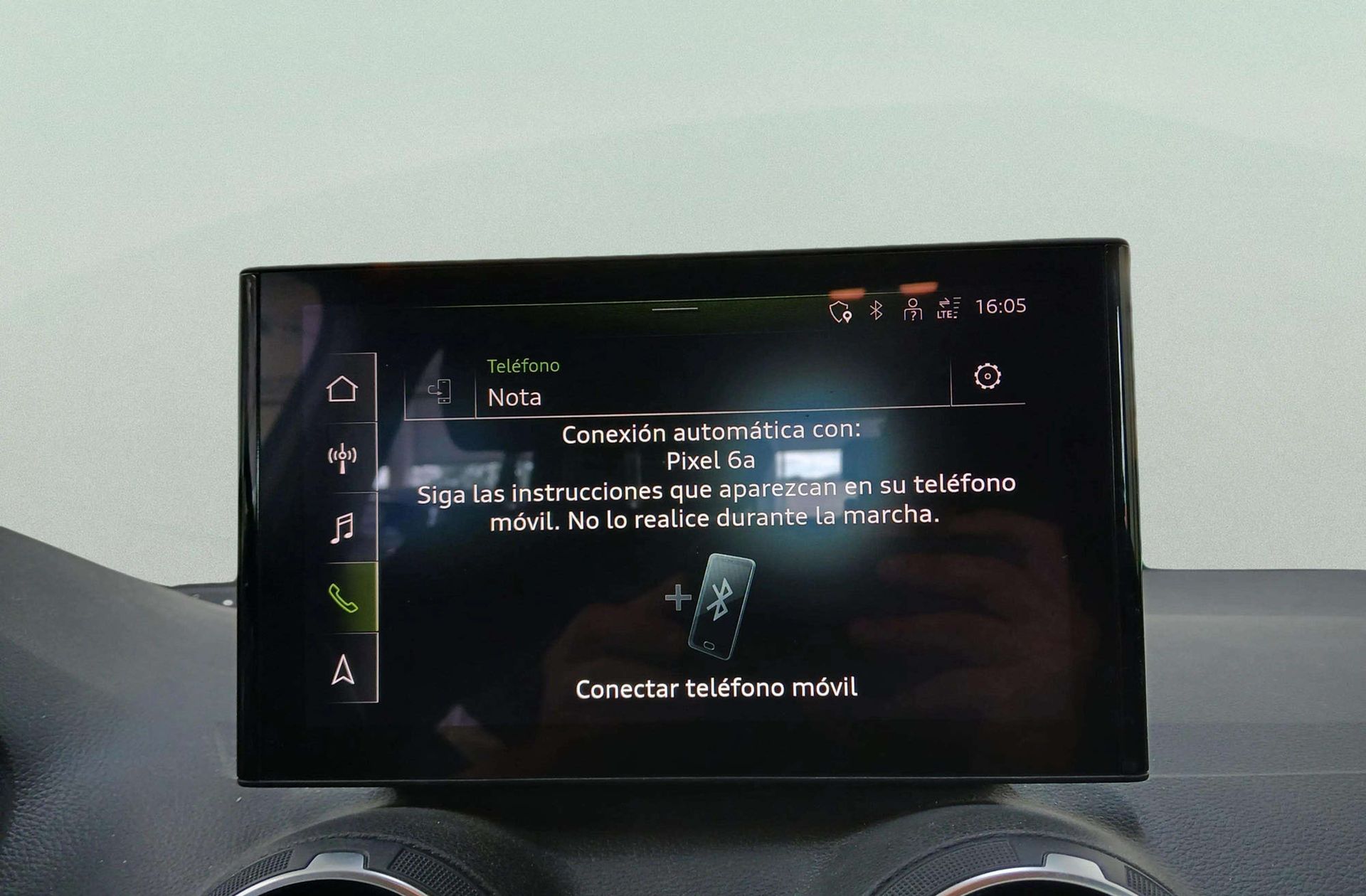 Audi Q2 Advanced 30 TFSI - foto 30
