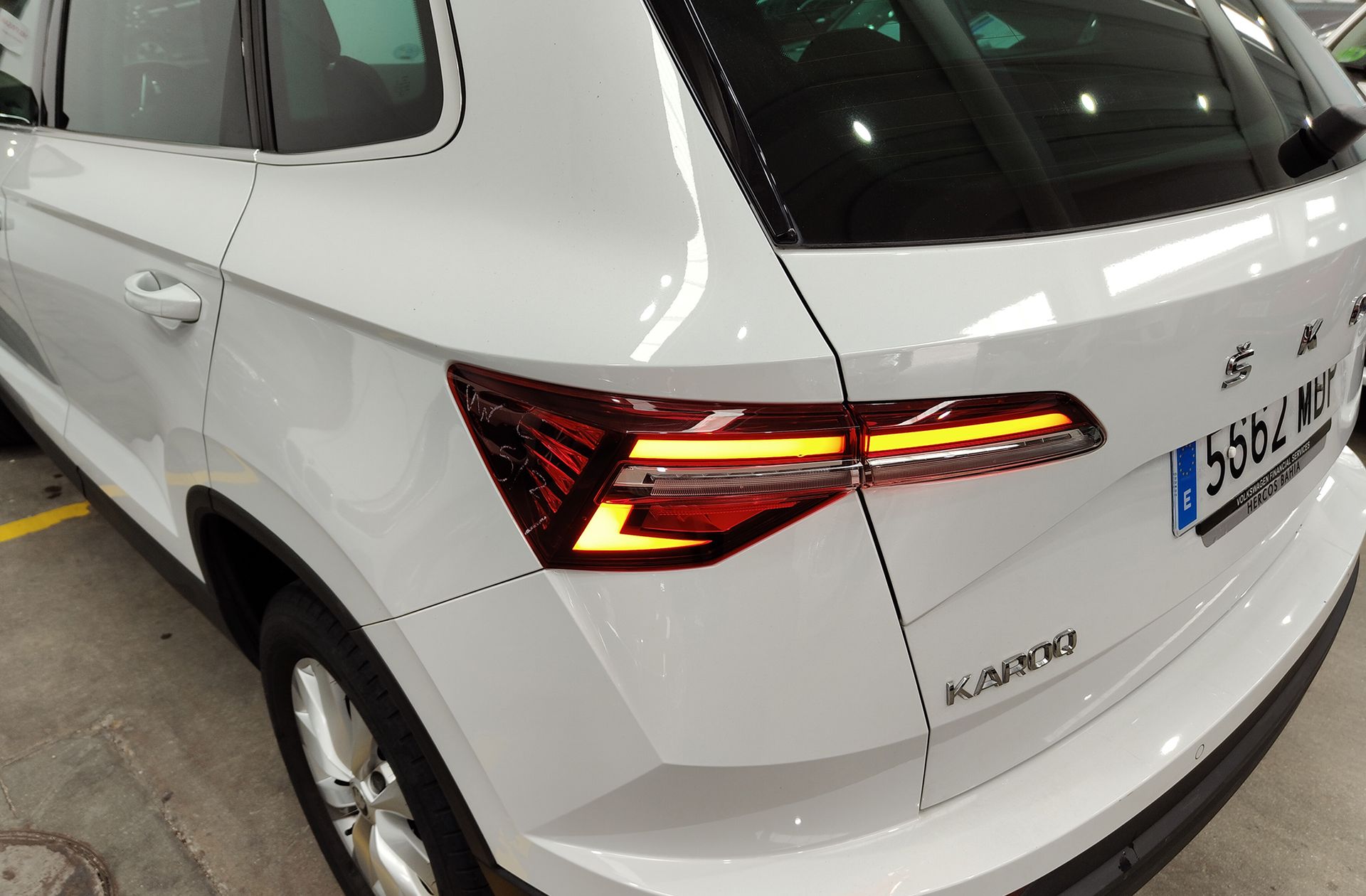 Škoda Karoq 2.0 TDI Ambition - foto 19