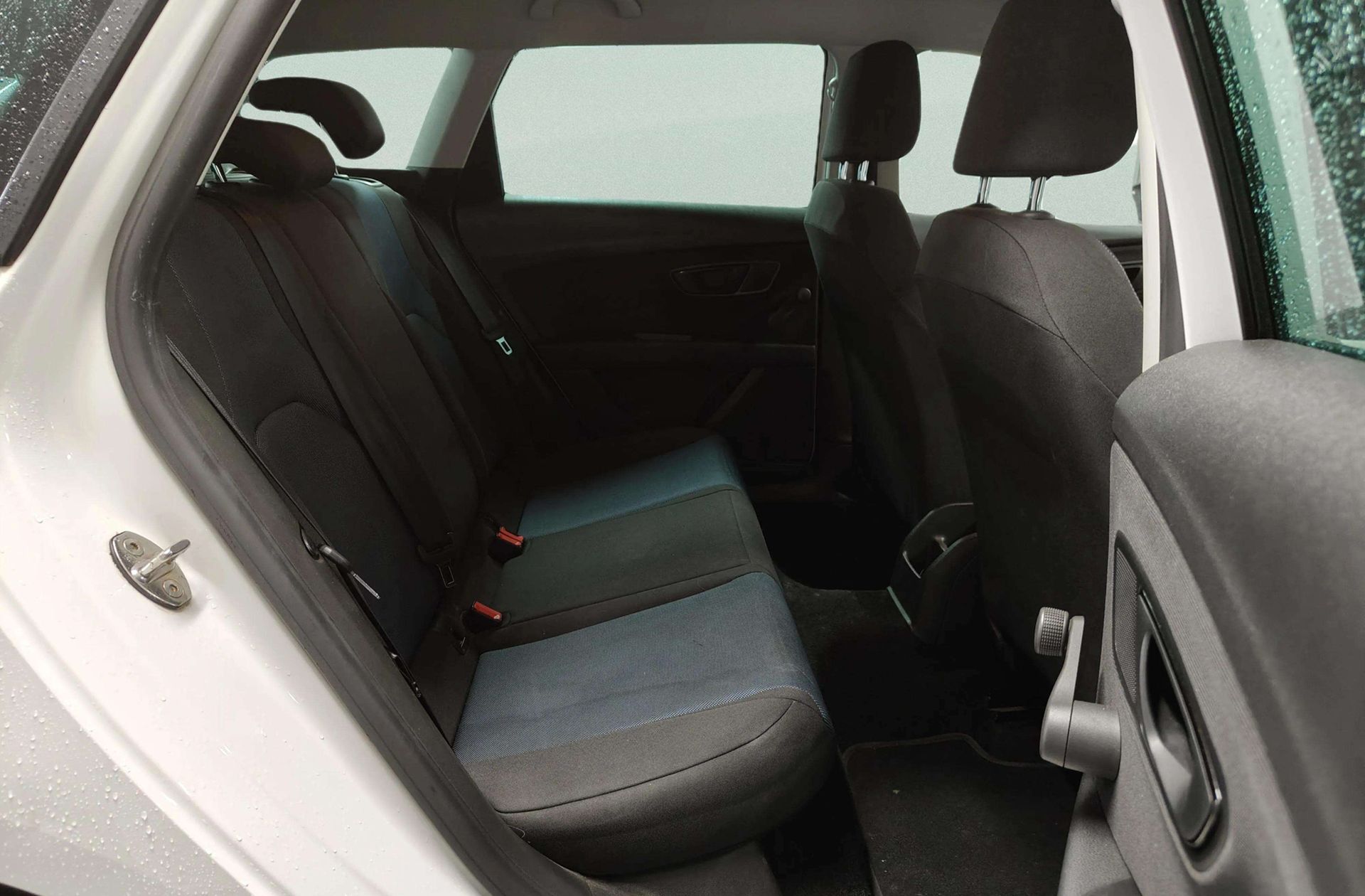 SEAT León ST ST 1.2 TSI Reference Connect - foto 16
