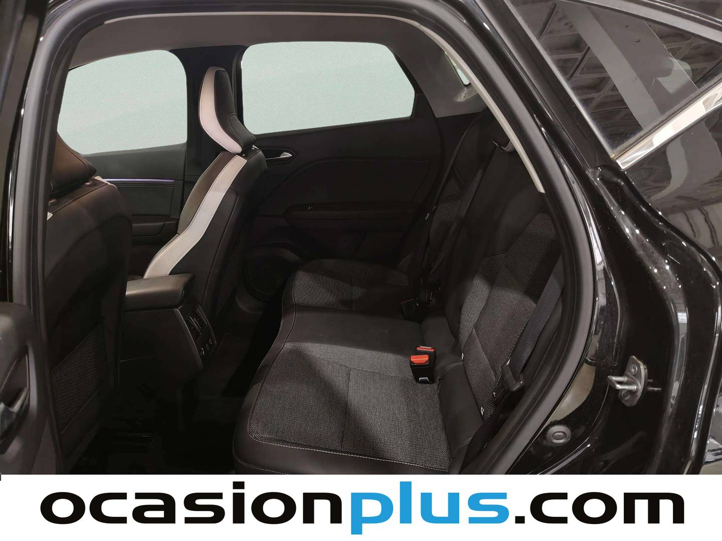 Foto asientos traseros Mitsubishi ASX Mitsubishi ASX 130T MHEV Kaiteki DCT (158 CV)