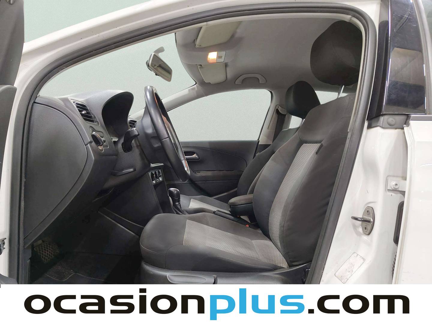 Foto asientos delanteros Volkswagen Polo Volkswagen Polo Advance 1.2 TSI (90 CV) DSG