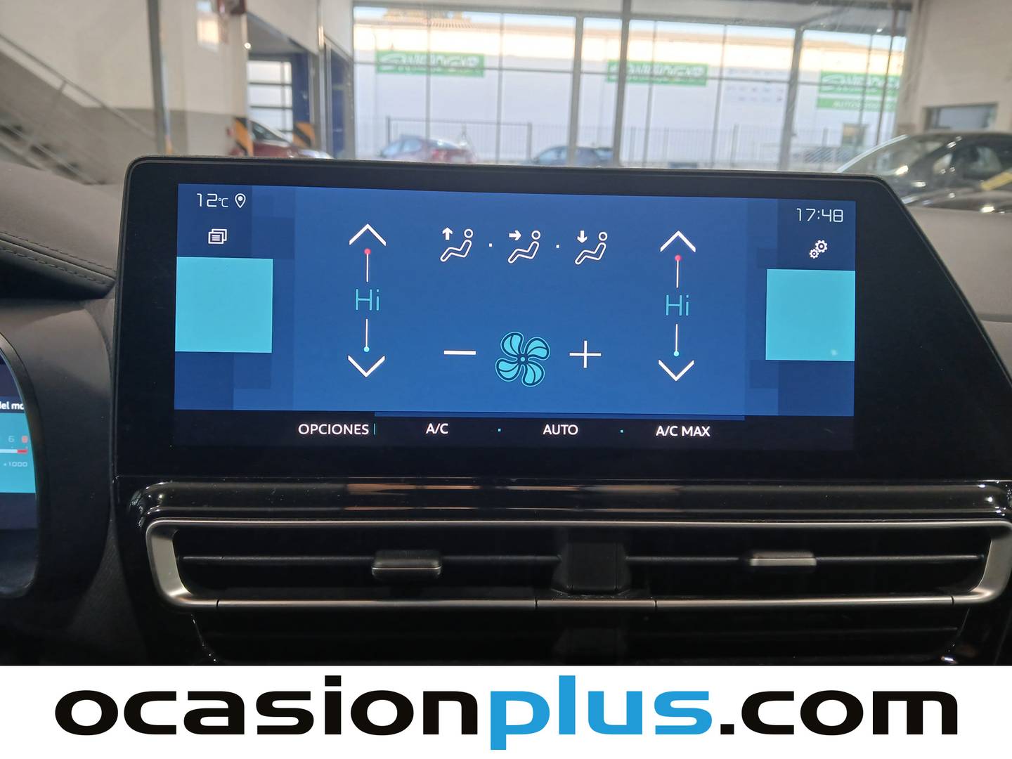 Foto Citroën C5 Aircross Citroen C5 Aircross Plug-in Hybrid 180 Plus e-EAT8 (180 CV)