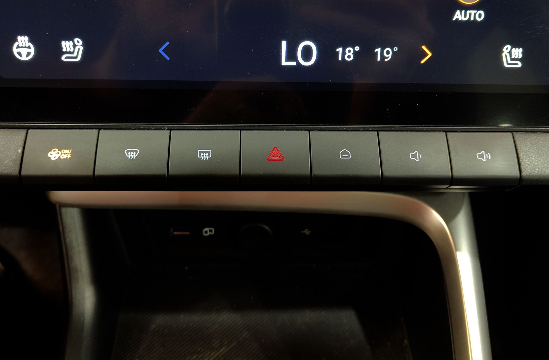 MG ZS 1.5 Hybrid+ Luxury - foto 34