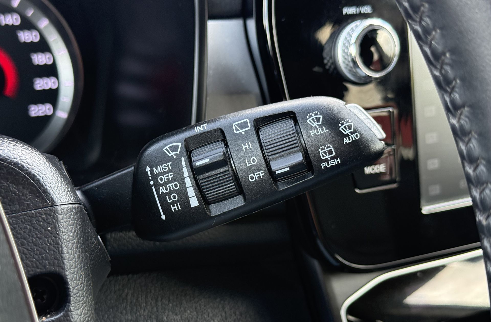 SsangYong Tivoli G15T LP Urban Plus - foto 25