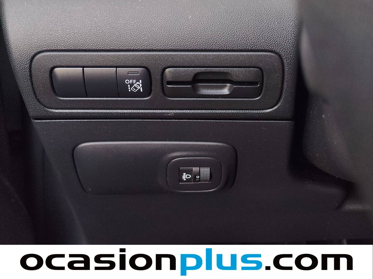 Accesorios del Citroën C3 Aircross Citroen C3 Aircross PureTech 82 Feel (82 CV)