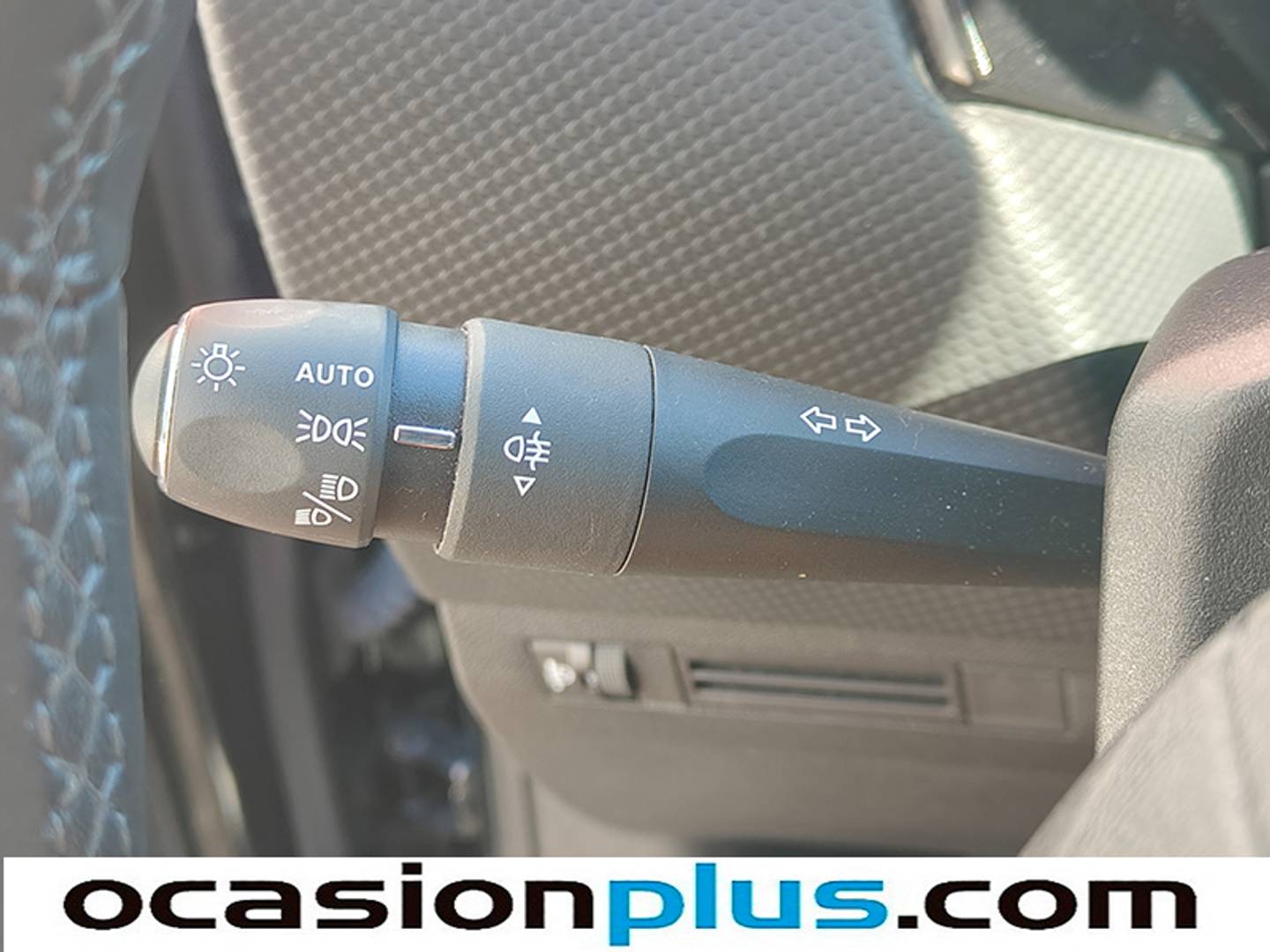 Foto DS DS 4 DS DS4 PureTech 130 Bastille Auto (130 CV)