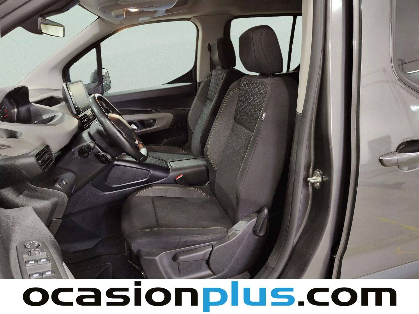Foto asientos delanteros Peugeot Rifter Peugeot Rifter BlueHDi 130 Active Standard (130 CV)