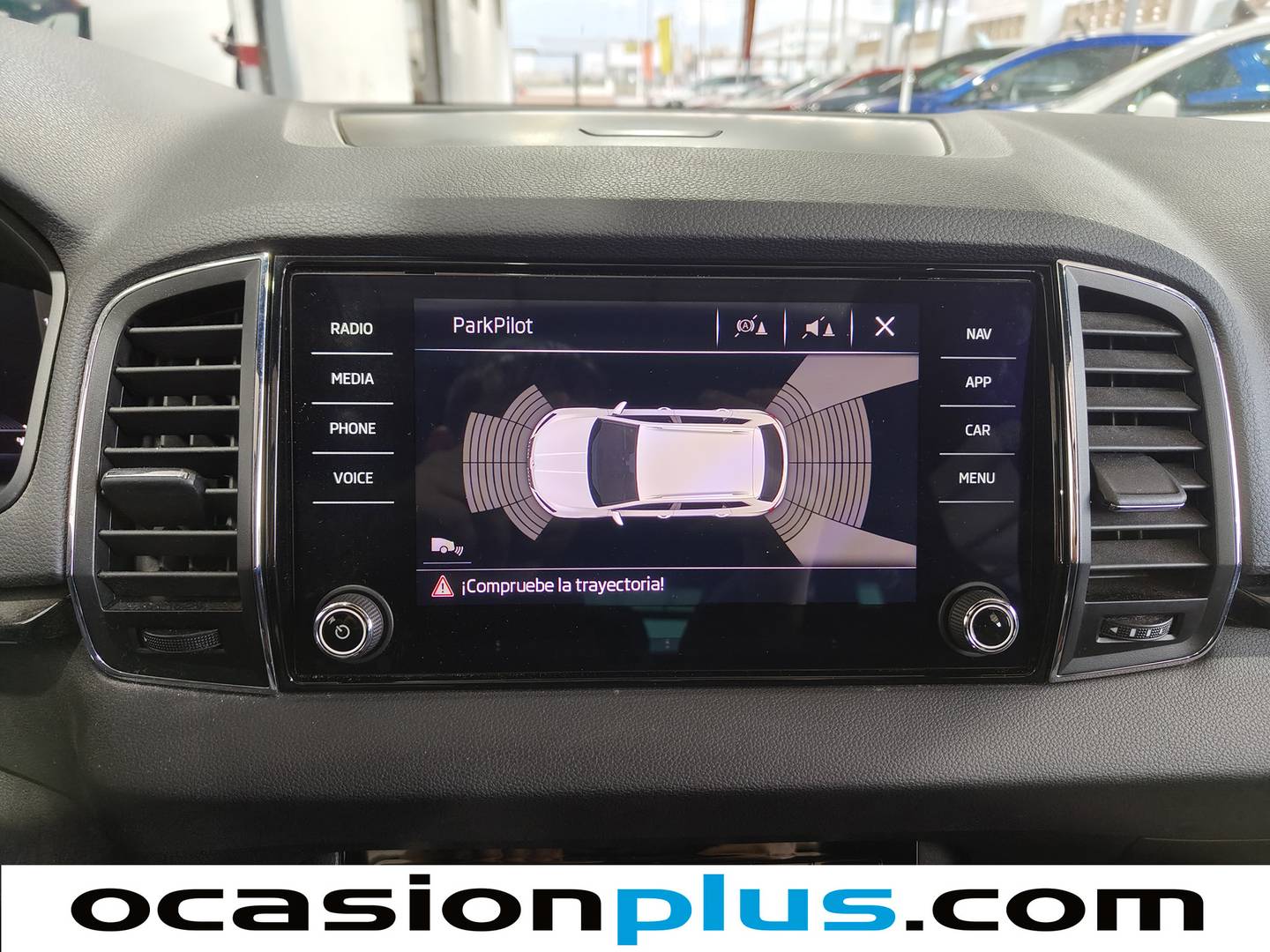 Foto Skoda Karoq Skoda Karoq 1.5 TSI Sportline  (150 CV)