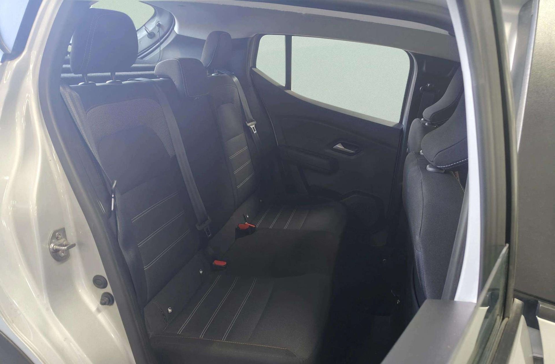 Dacia Sandero Stepway Expression TCe - foto 19
