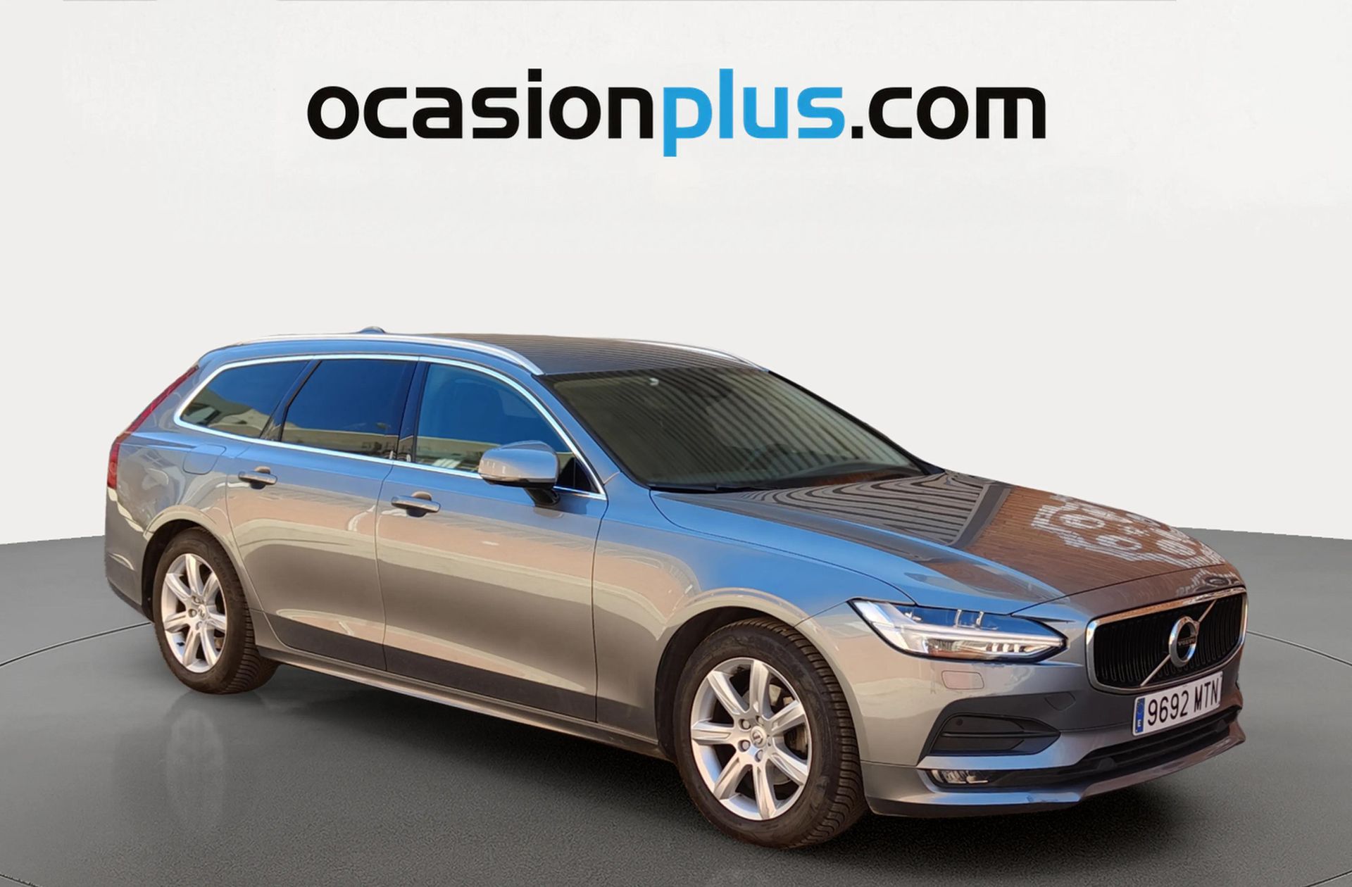 Volvo V90 D4 Momentum - foto 2